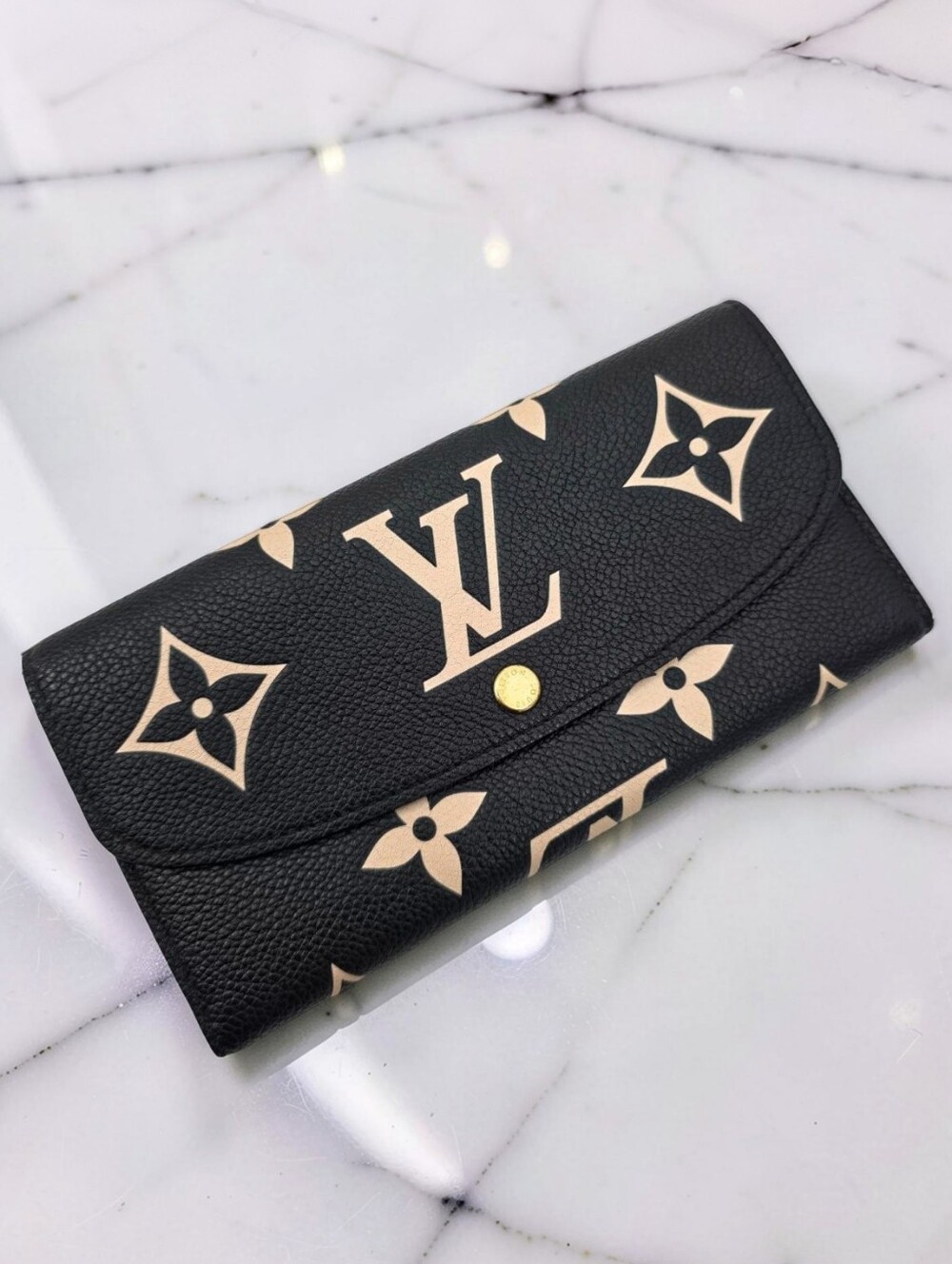 Louis Vuitton Emilie Monogram Empreinte Bicolor Long Wallet - Picture 12 of 16